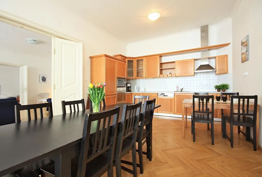 Quadrio Bedroom Central Apartment 프라하