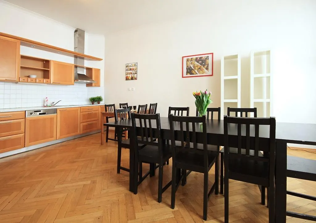 Quadrio Bedroom Central Apartment Prague 0*,